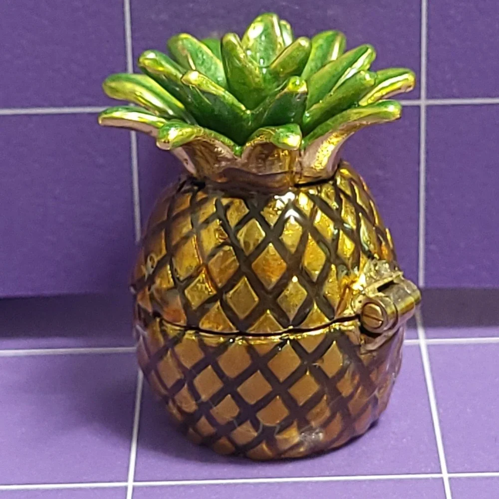 Work of Art Pineapple Trinket Pill Box Small Hinged Enameled Shelf Decor